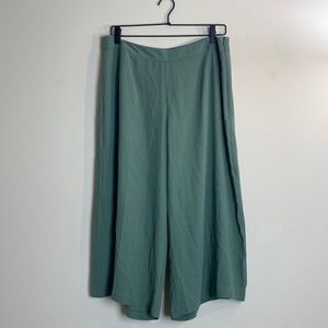 Eileen Fisher Silk Capri Pant